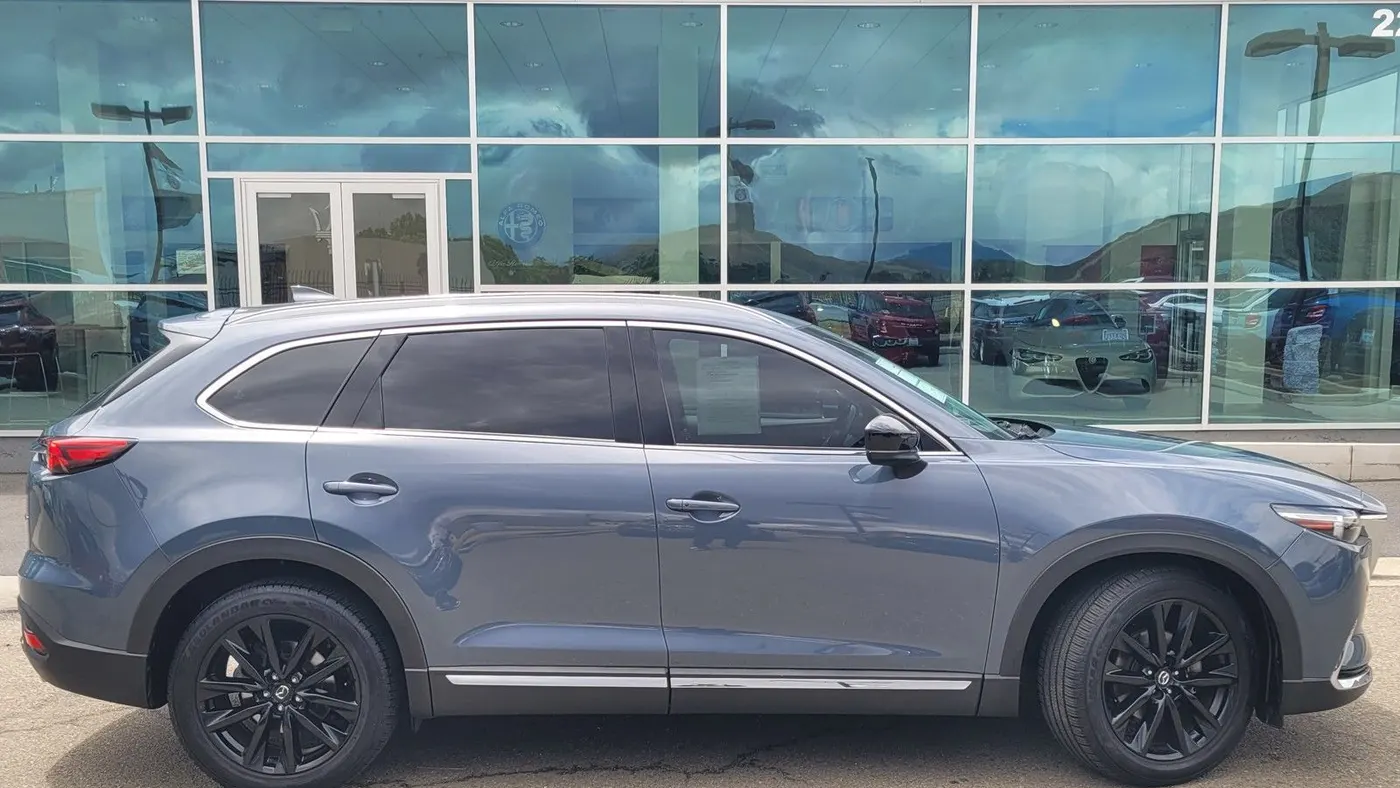 2023 Mazda CX-9 Carbon Edition