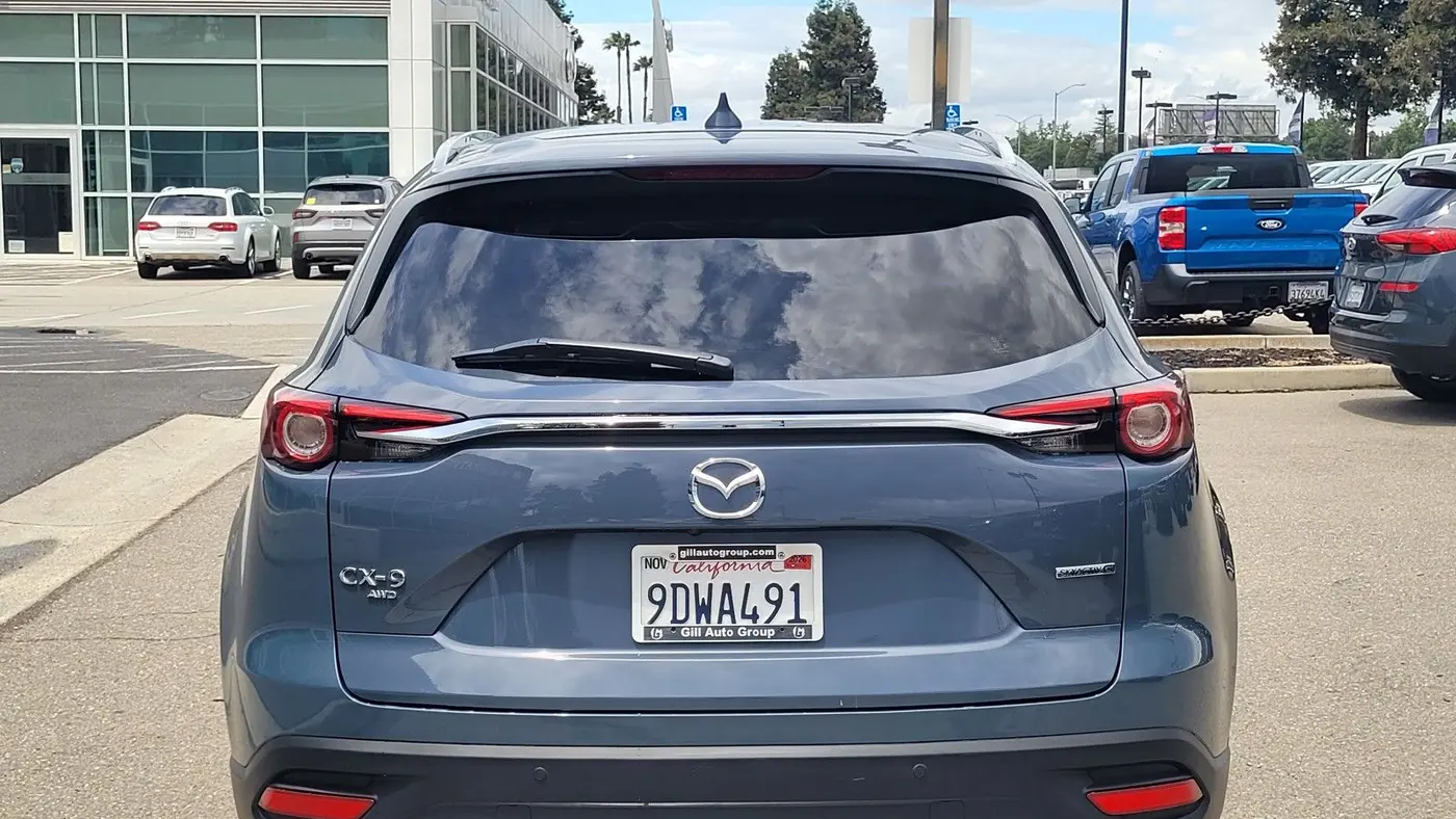 2023 Mazda CX-9 Carbon Edition