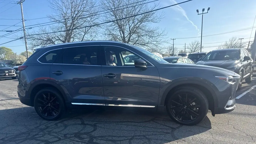 2023 Mazda CX-9 Carbon Edition