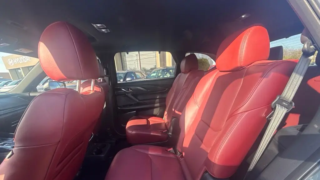 2023 Mazda CX-9 Carbon Edition