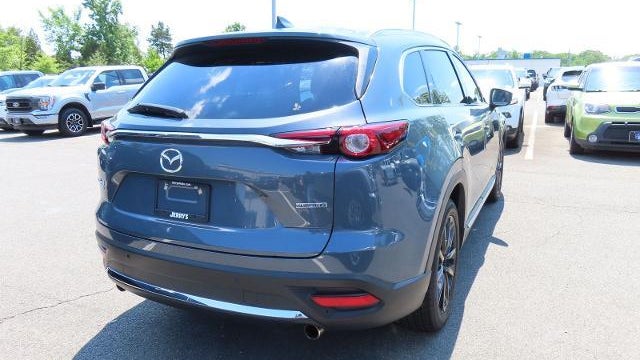 2023 Mazda CX-9 Carbon Edition
