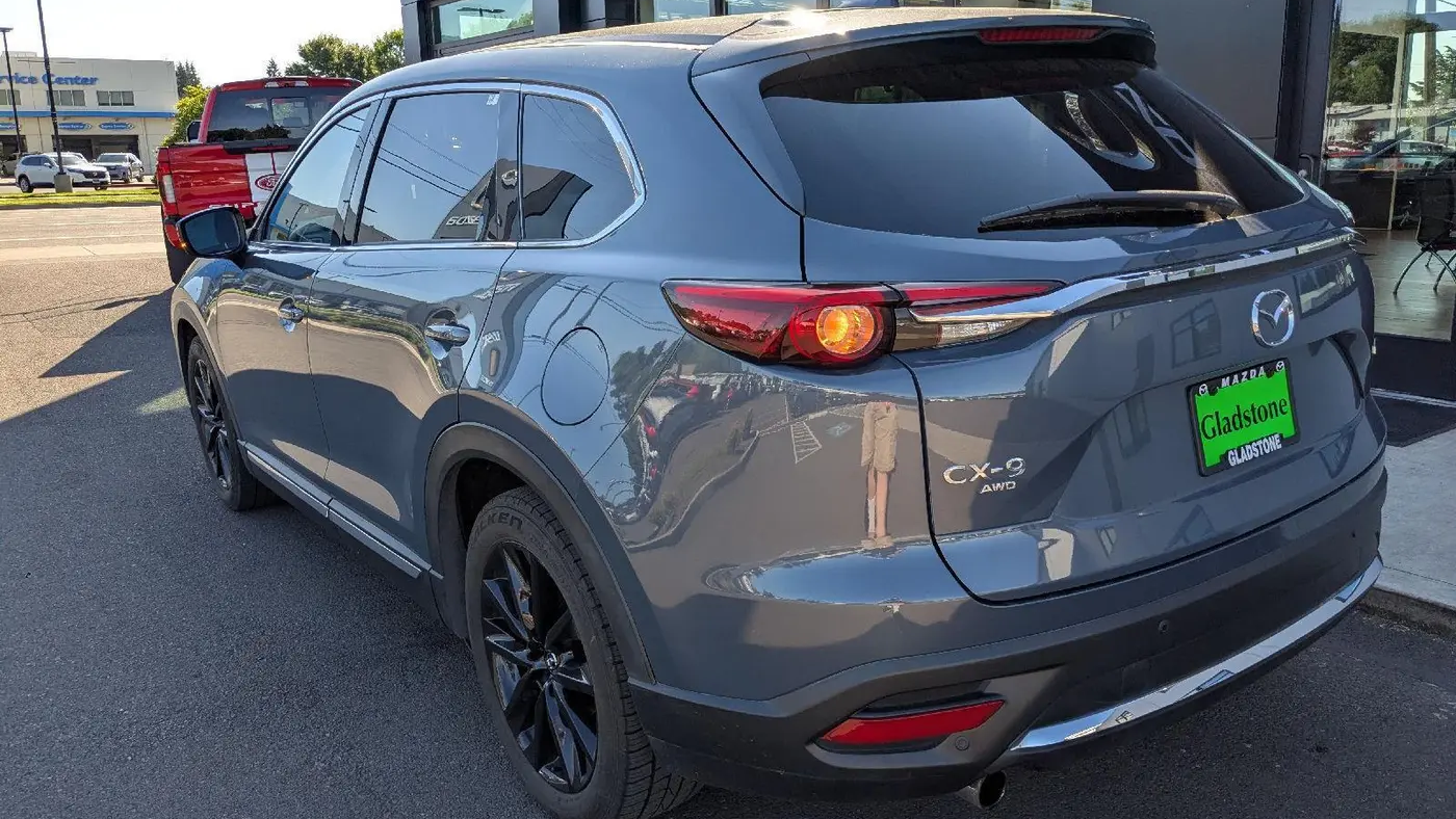 2023 Mazda CX-9 Carbon Edition