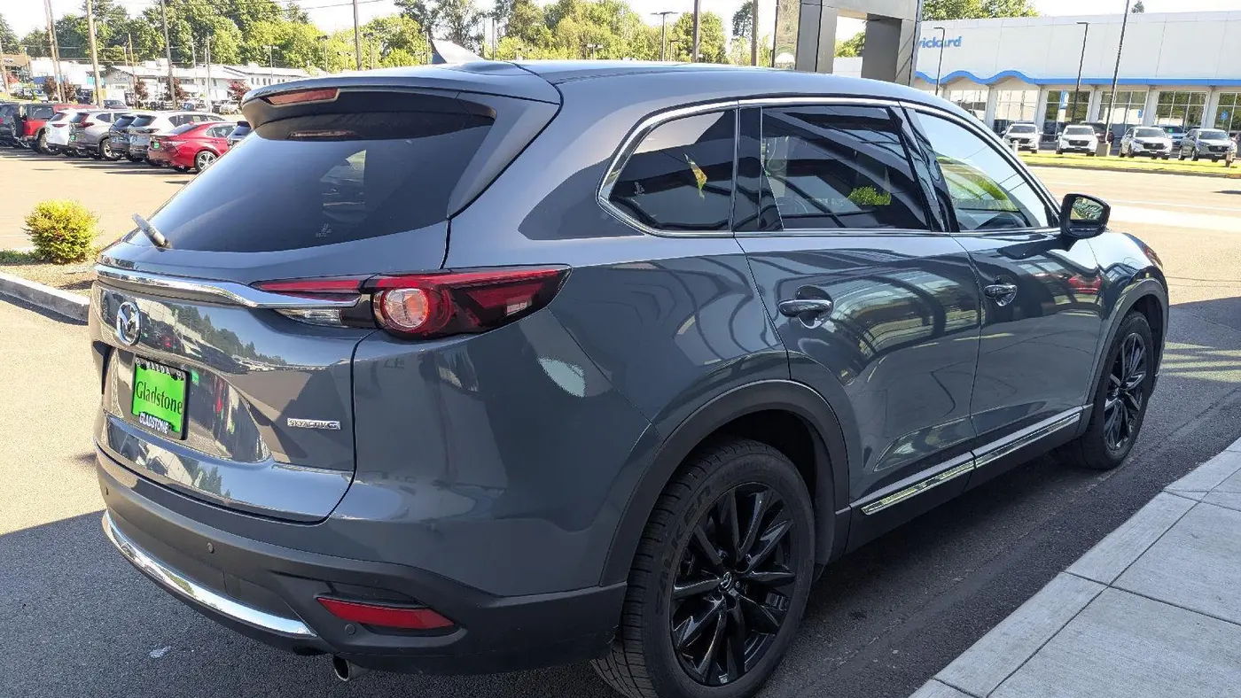 2023 Mazda CX-9 Carbon Edition