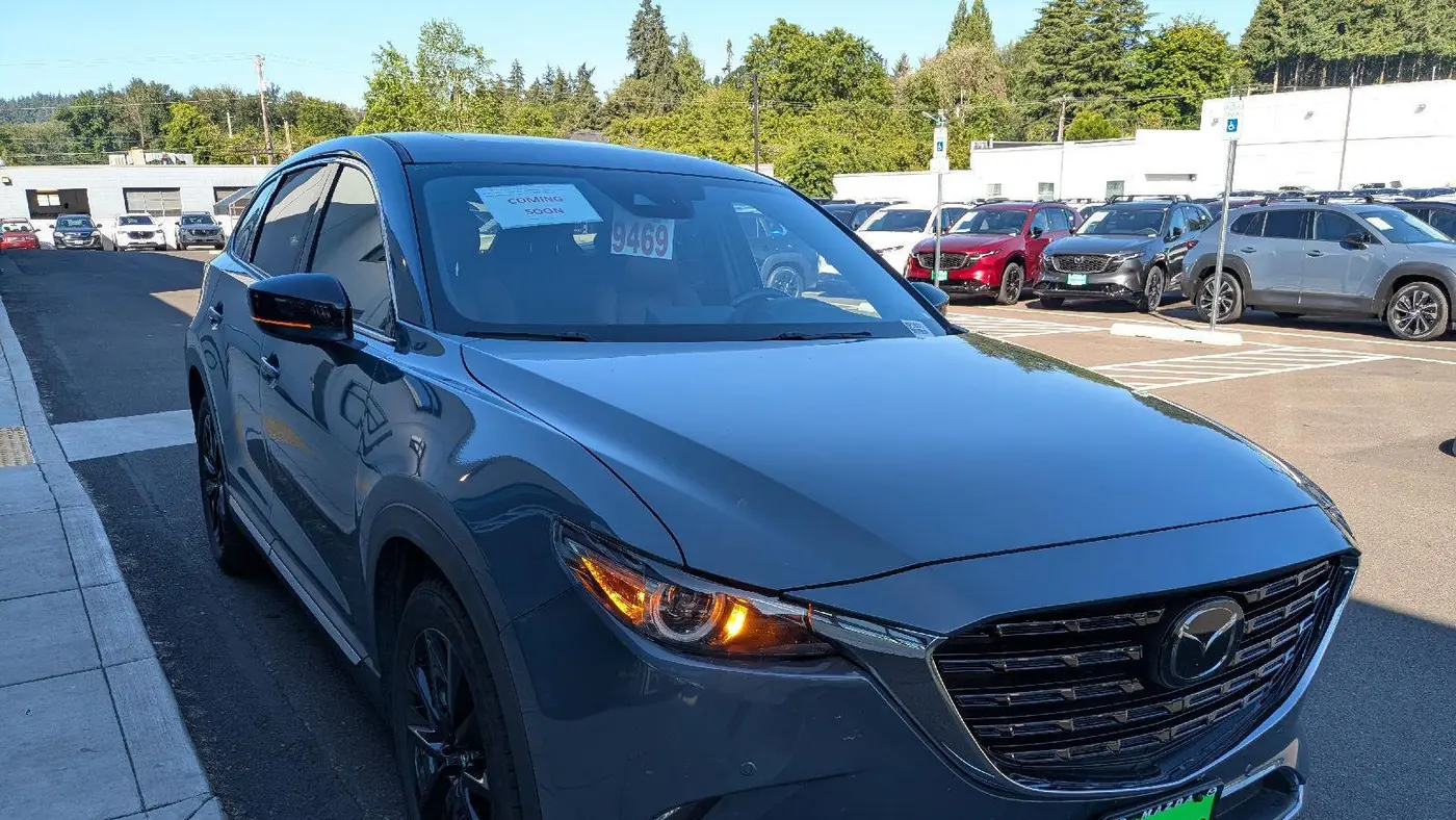 2023 Mazda CX-9 Carbon Edition