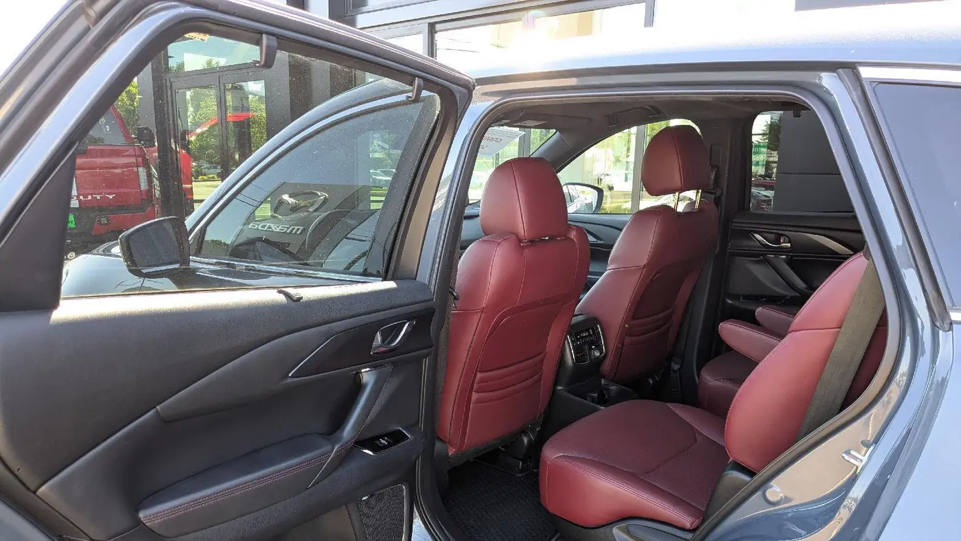 2023 Mazda CX-9 Carbon Edition