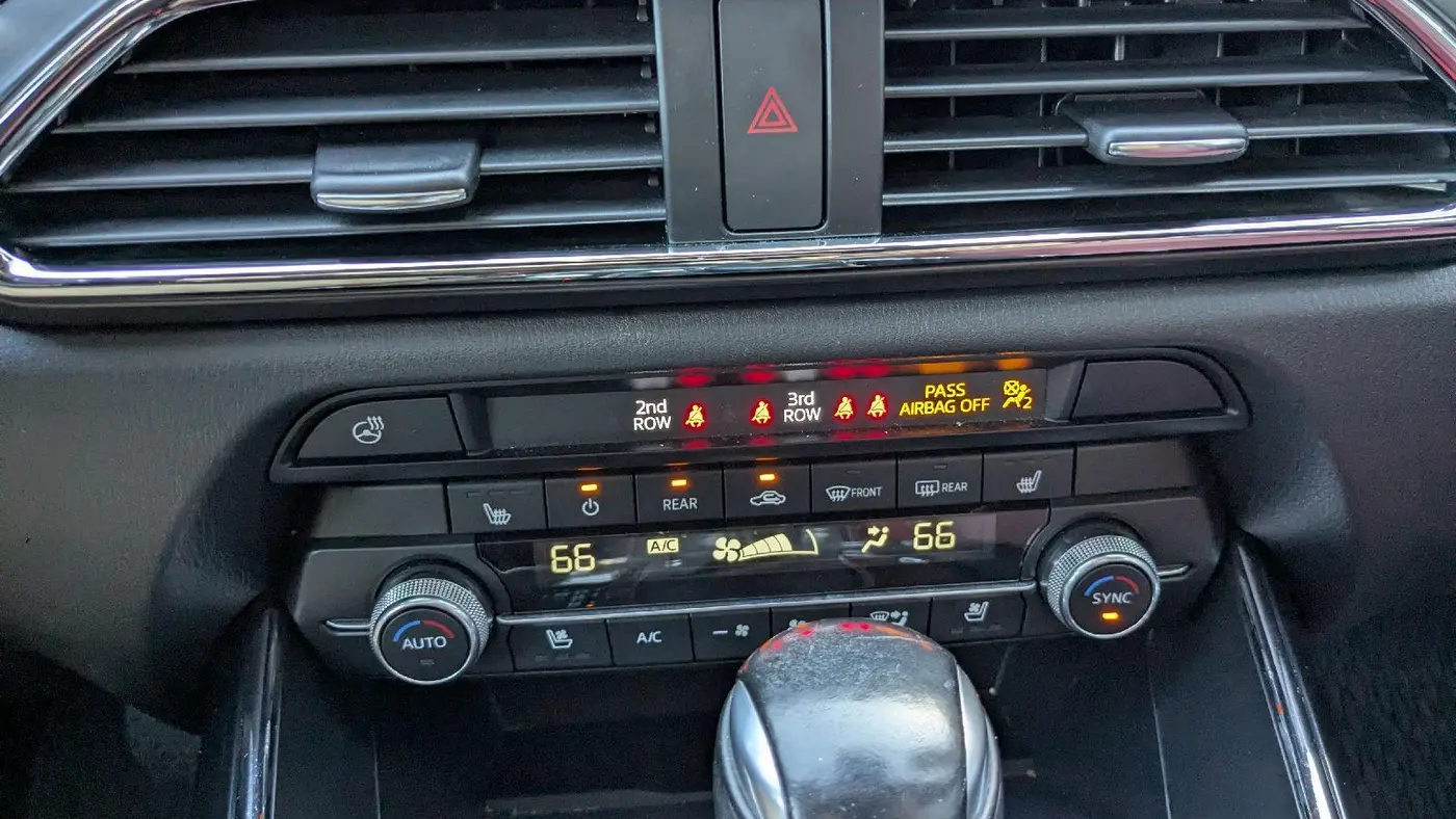 2023 Mazda CX-9 Carbon Edition
