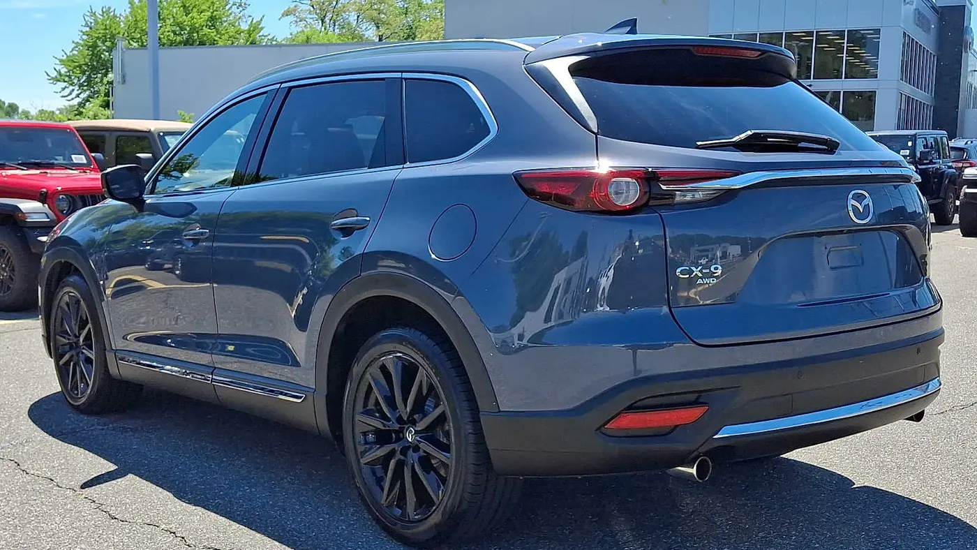 2023 Mazda CX-9 Carbon Edition