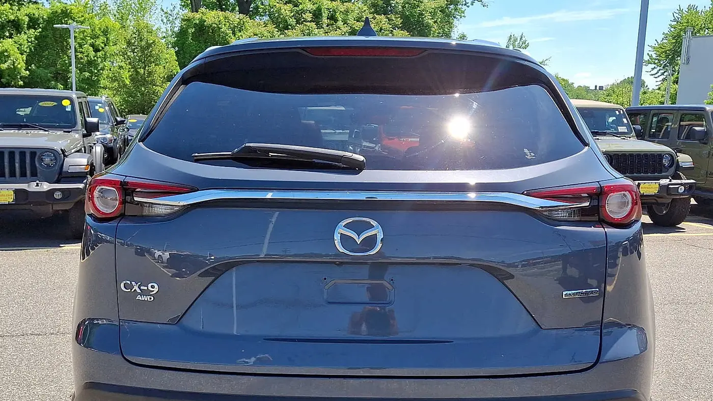 2023 Mazda CX-9 Carbon Edition