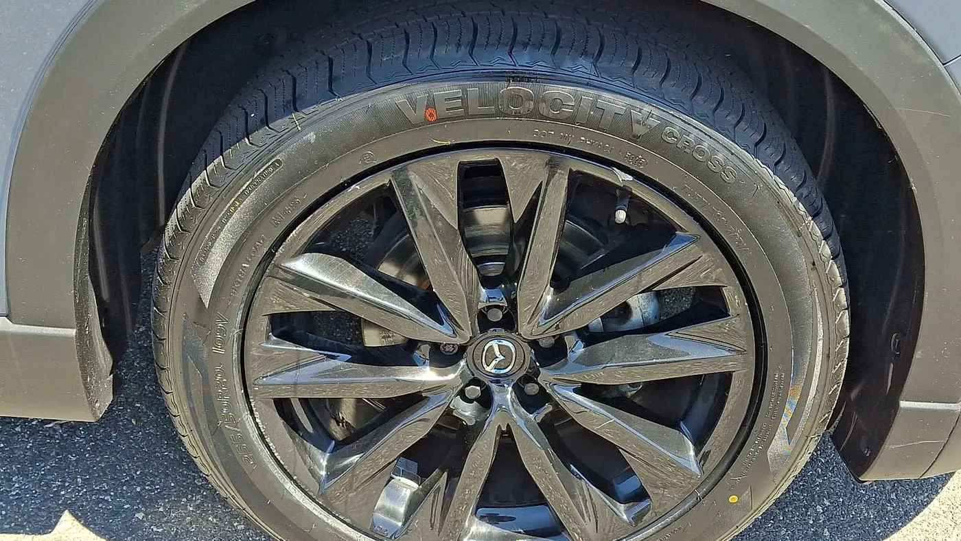 2023 Mazda CX-9 Carbon Edition