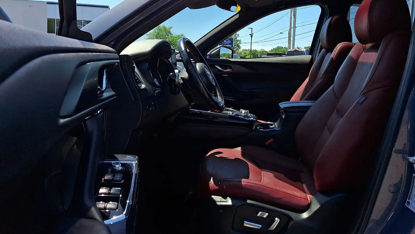 2023 Mazda CX-9 Carbon Edition