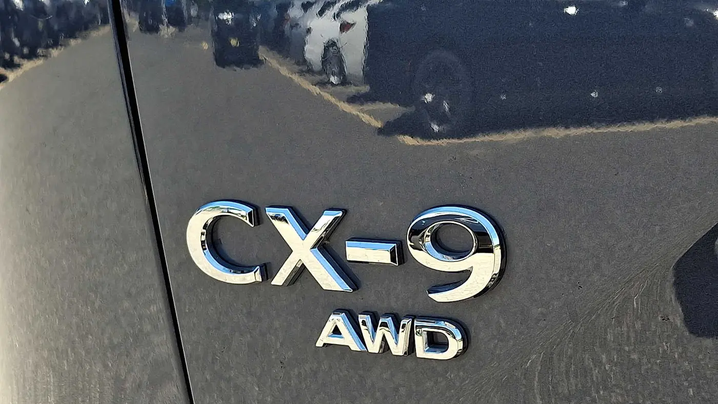 2023 Mazda CX-9 Carbon Edition