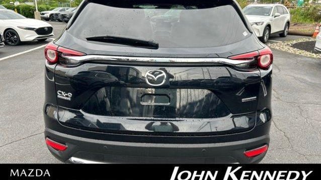 2022 Mazda CX-9 Signature