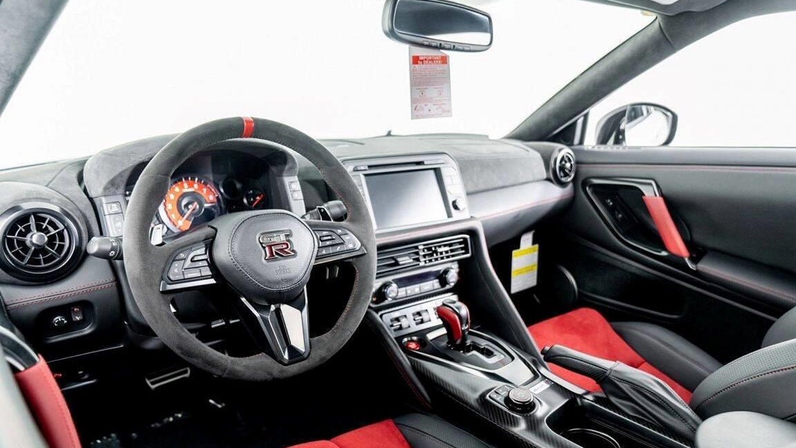 2023 Nissan GT-R NISMO