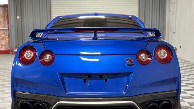 2020 Nissan GT-R Premium