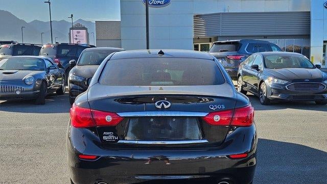 2015 INFINITI Q50 Hybrid Premium
