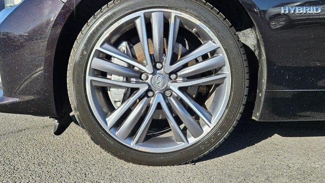 2015 INFINITI Q50 Hybrid Premium