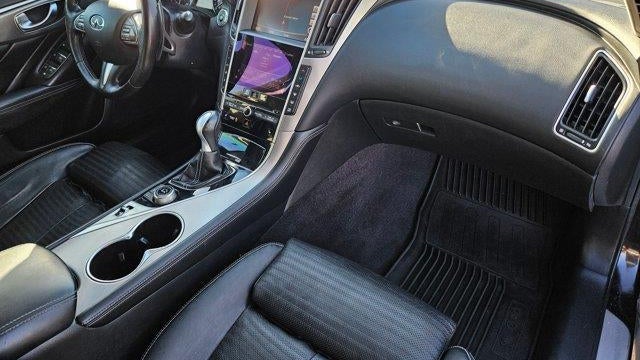 2015 INFINITI Q50 Hybrid Premium