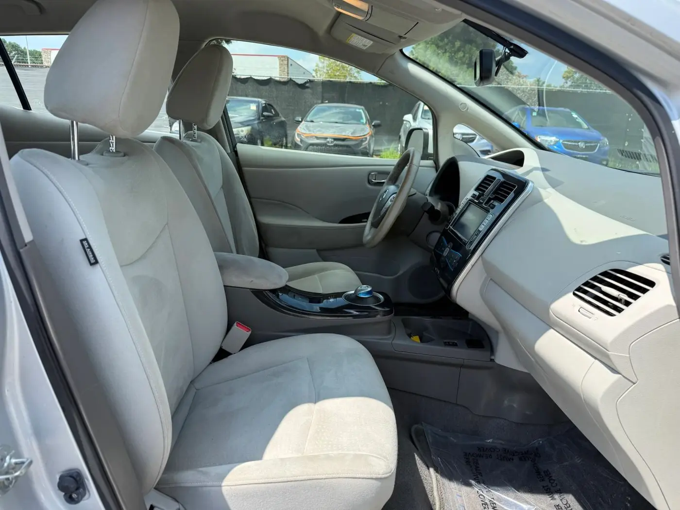 2012 Nissan LEAF - $3,950