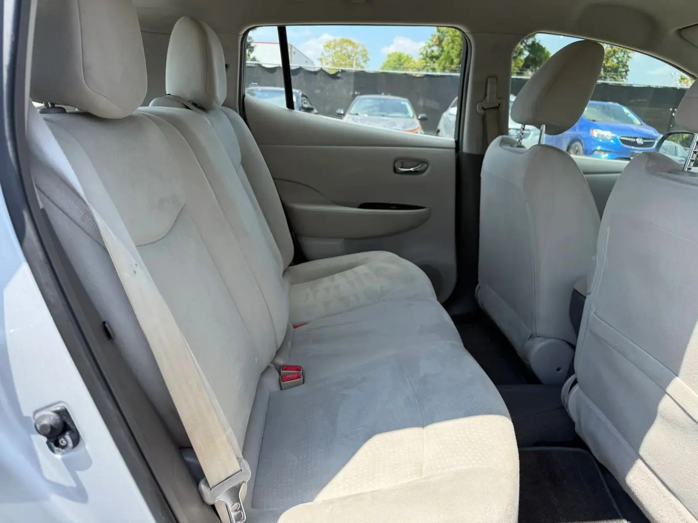 2012 Nissan LEAF - $3,950