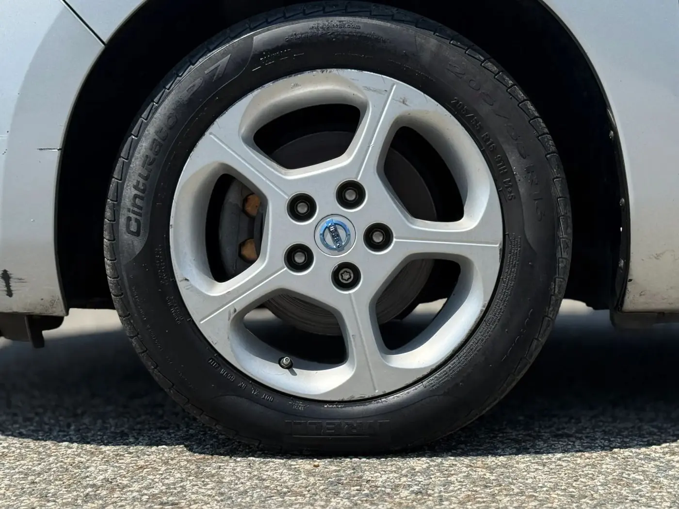 2012 Nissan LEAF - $3,950