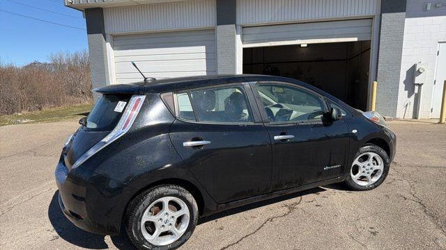 2012 Nissan LEAF SV