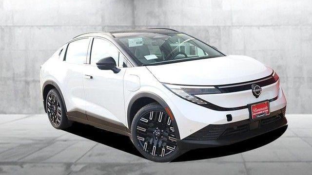 2026 Nissan LEAF Platinum+