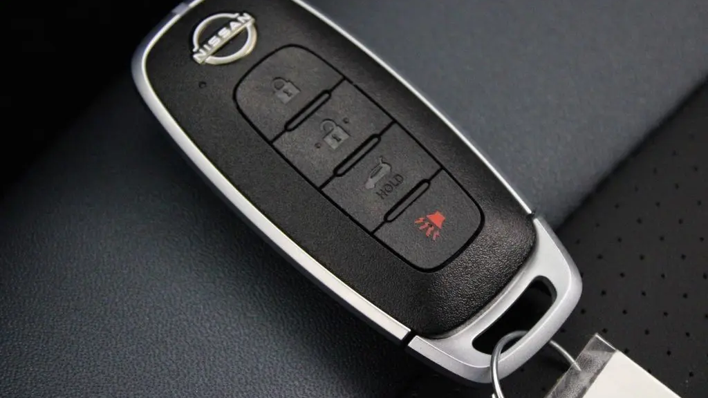 2026 Nissan LEAF Platinum+