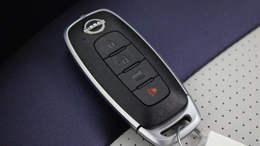 2026 Nissan LEAF Platinum+