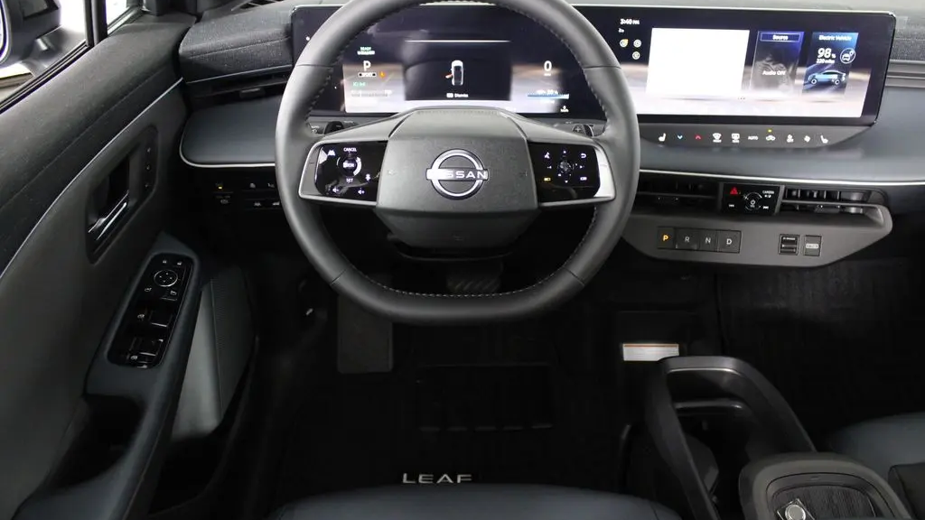 2026 Nissan LEAF Platinum+