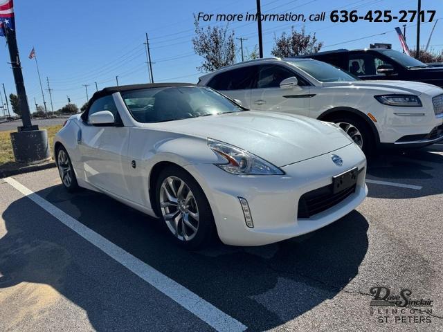 2014 Nissan 370Z - $23,495