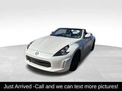Photo of a 2019 Nissan 370Z Roadster 2DR Convertible for sale