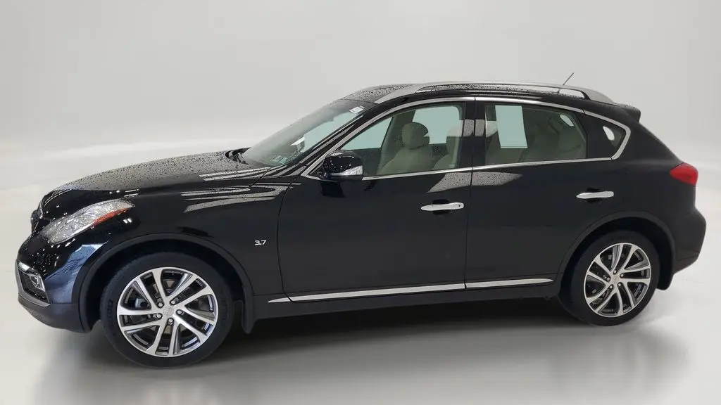 2017 INFINITI QX50 Base