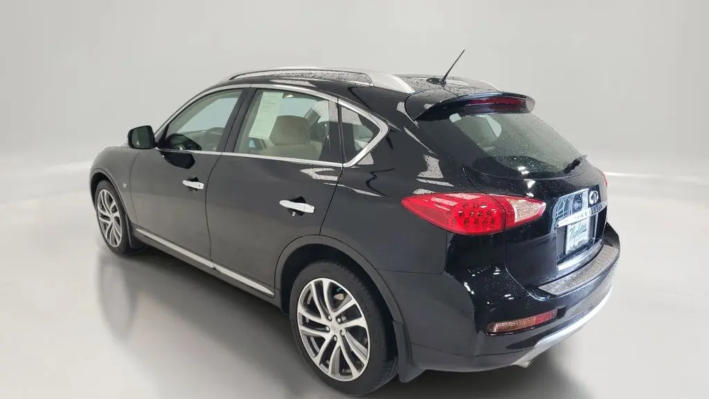 2017 INFINITI QX50 Base