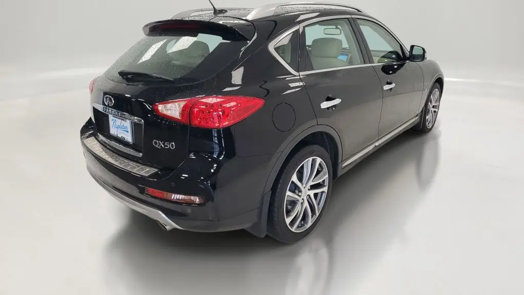 2017 INFINITI QX50 Base