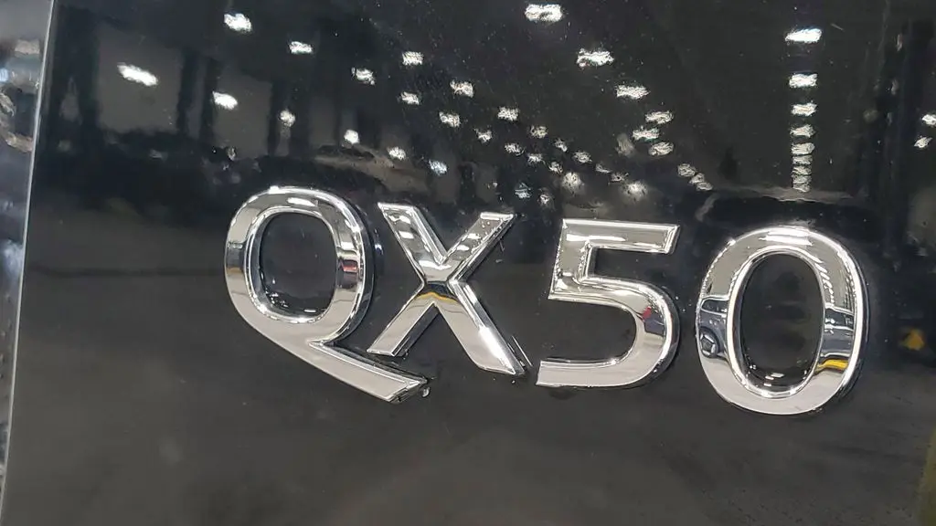 2017 INFINITI QX50 Base