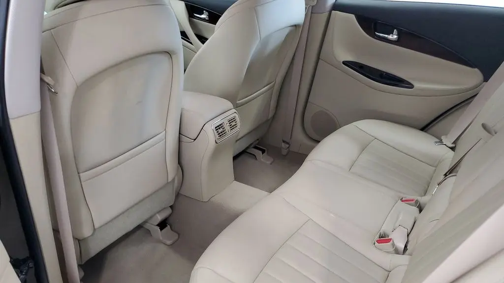 2017 INFINITI QX50 Base