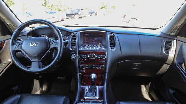 2017 INFINITI QX50 Base