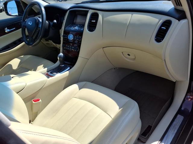 2017 INFINITI QX50 - $13,495
