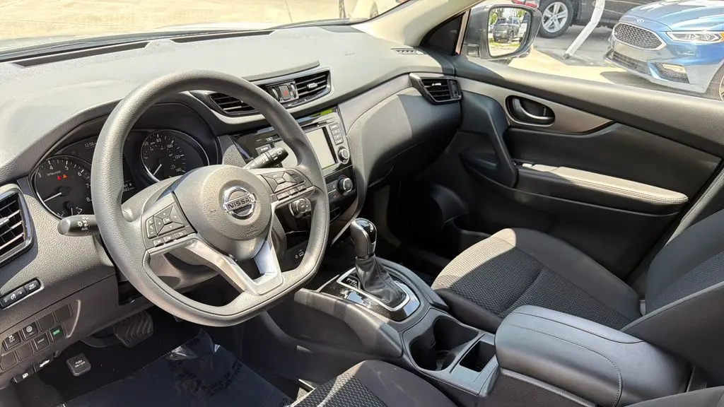 2022 Nissan Rogue Sport S