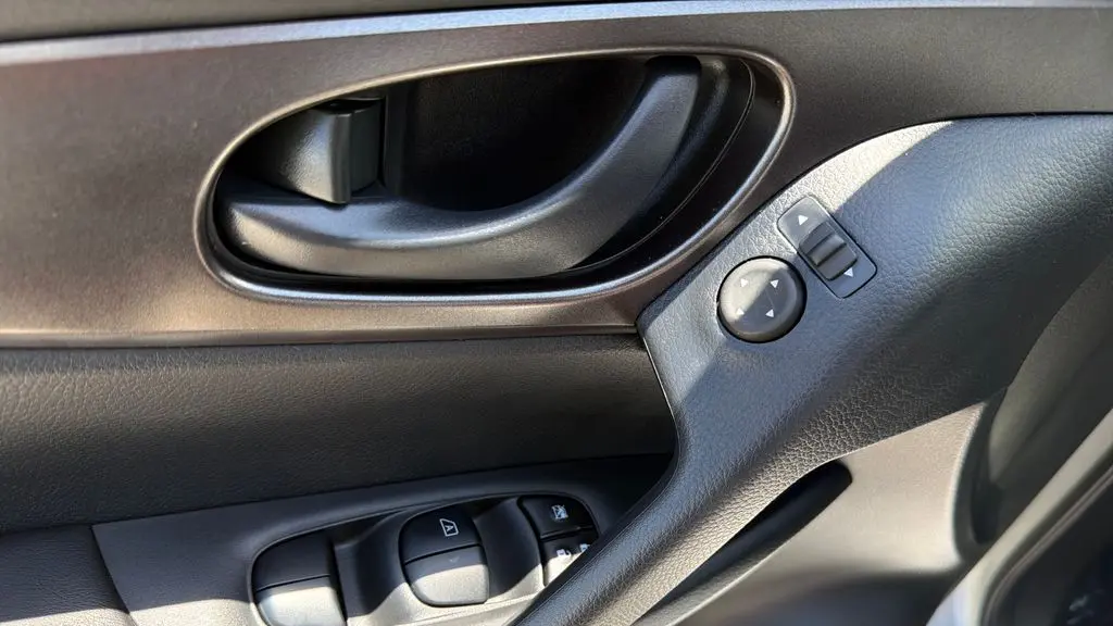 2022 Nissan Rogue Sport S