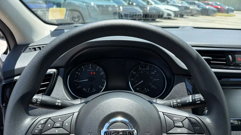 2022 Nissan Rogue Sport S