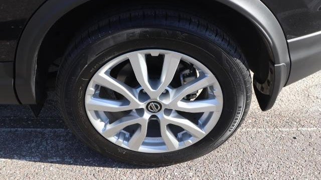 2022 Nissan Rogue Sport S