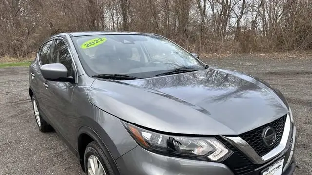 2022 Nissan Rogue Sport S