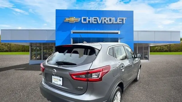 2022 Nissan Rogue Sport S