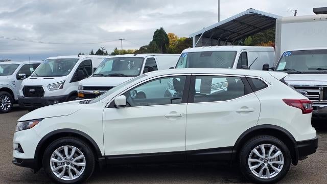 2022 Nissan Rogue Sport S