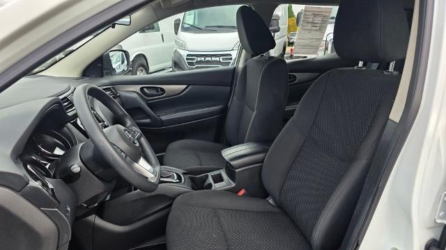 2022 Nissan Rogue Sport S