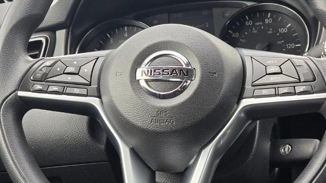 2022 Nissan Rogue Sport S