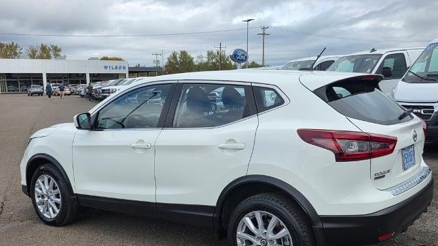 2022 Nissan Rogue Sport S