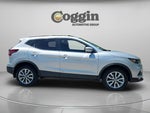 2022 Rogue Sport Thumbnail 6