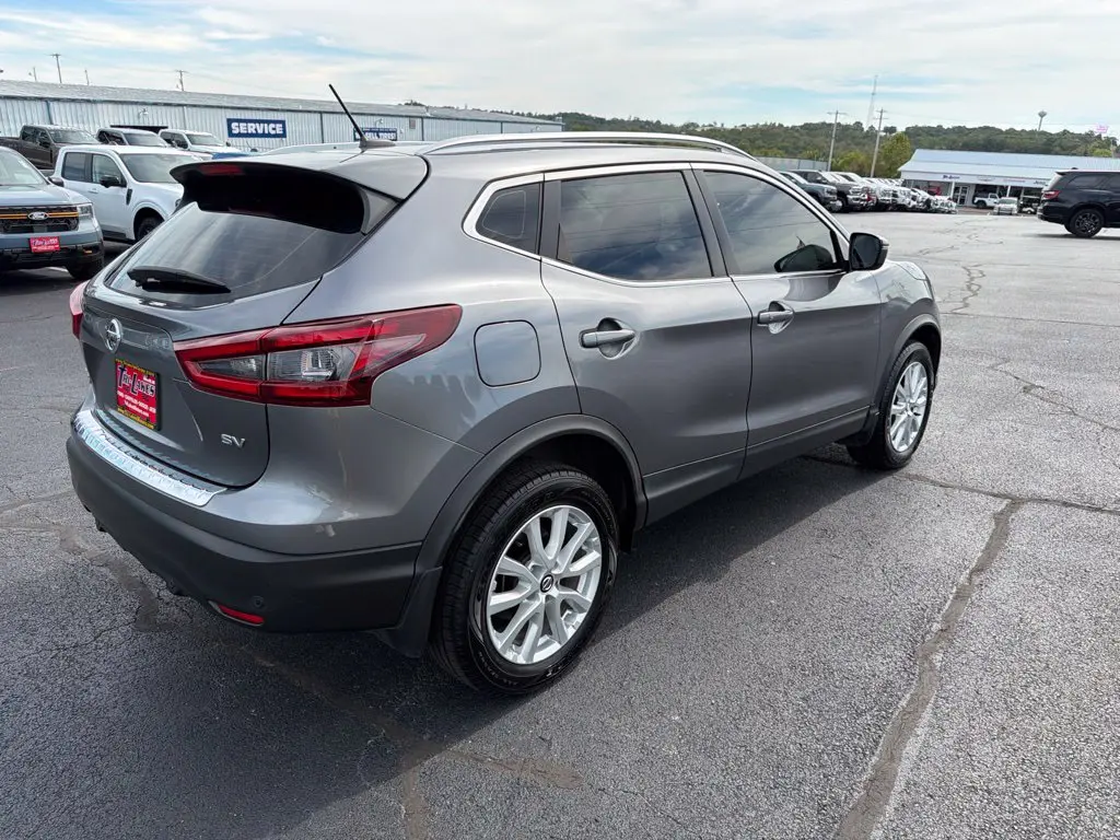 2022 Nissan Rogue - $17,637